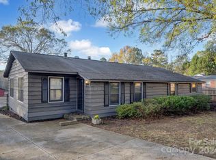 2518 Toddville Rd, Charlotte, NC 28214