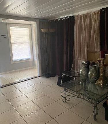 3rd image of 1513 Citrus Ave