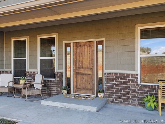 4th image of 1425 S Indian Meridian Rd