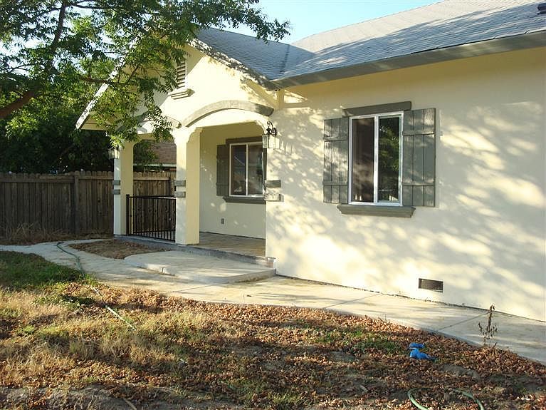 2nd image of 6307 66th Ave
