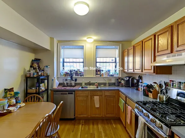 23 Glenville Ave #23, Allston, MA 02134