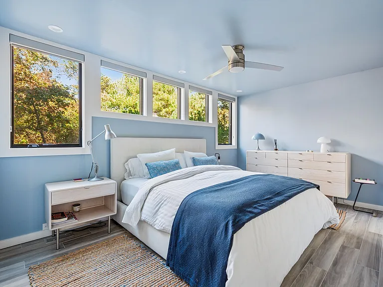24 Wyandanch Ln — Photo 11