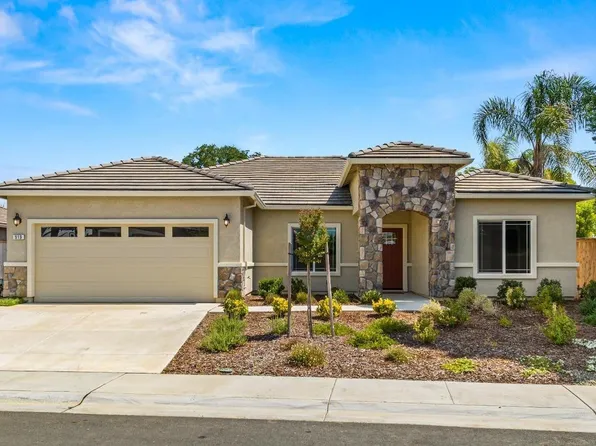 919 Avalon Dr, Ione, CA 95640