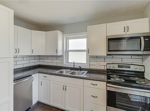 4th image of 2608 South St