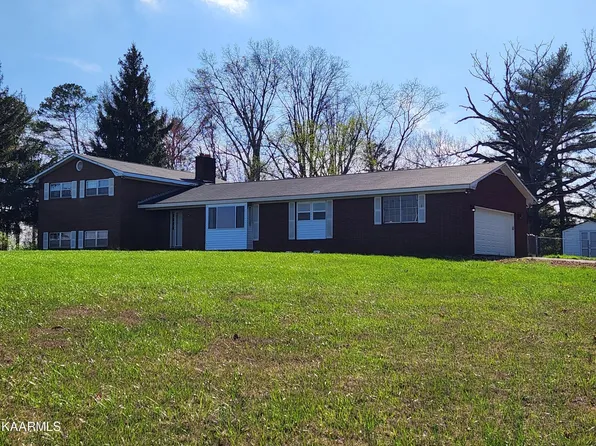 755 Lovecrest Dr, Maryville, TN 37801