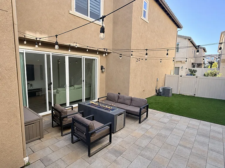 1425 Keck Rd — Photo 19