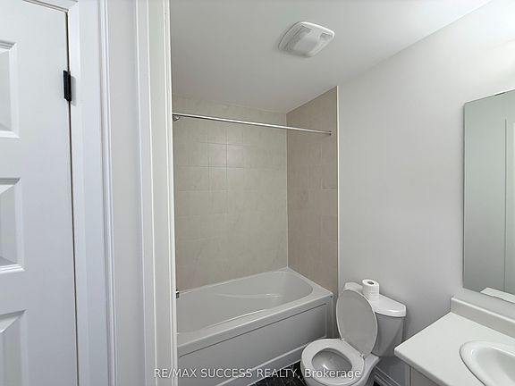 5th image of 93 Flan Blvd