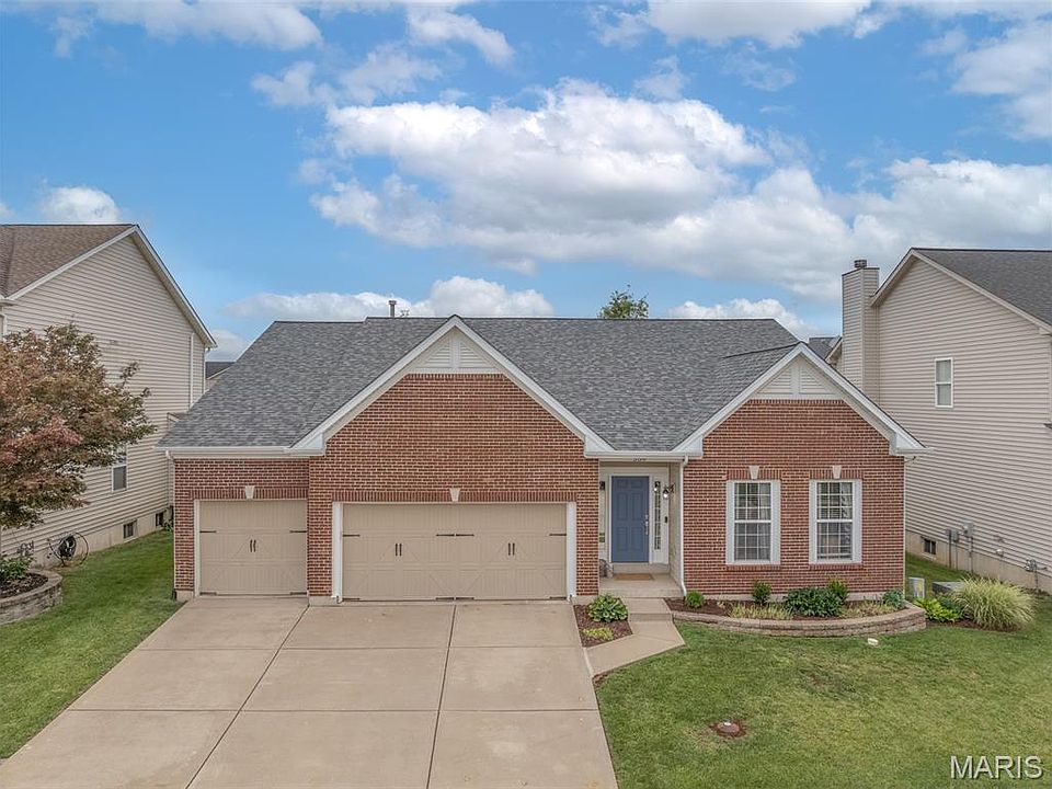 1st image of 509 Country Chase Dr