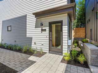 2709 13th Ave S #A, Seattle, WA 98144