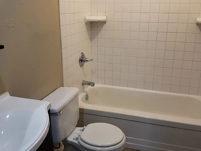 230 Fairway Drive — Photo 9
