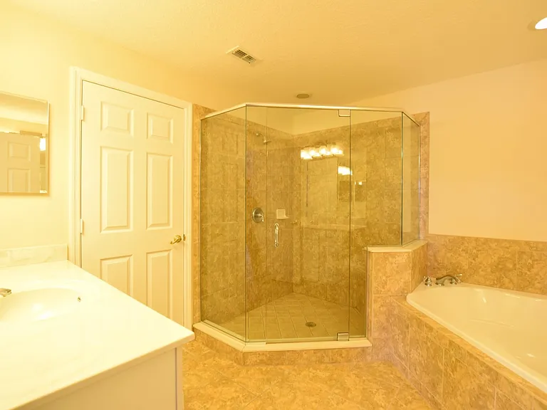 1224 Travertine Ter — Photo 18