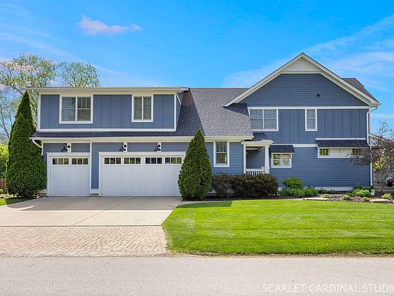 2nd image of 532 Turf Ln