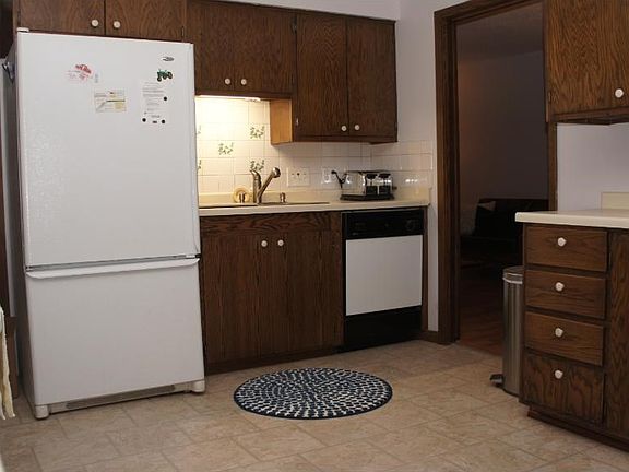 Another view of the kitchen