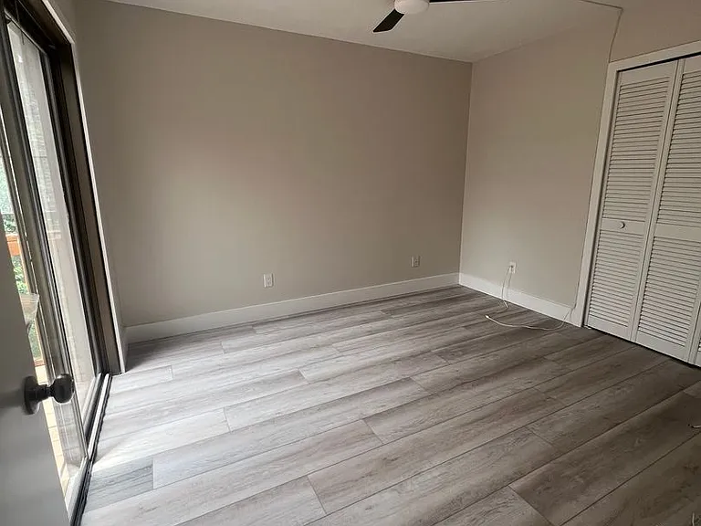733 Galloway Dr — Photo 8