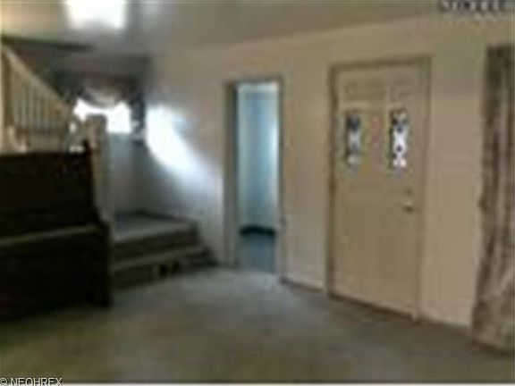 4th image of 586 S Hazelwood Ave