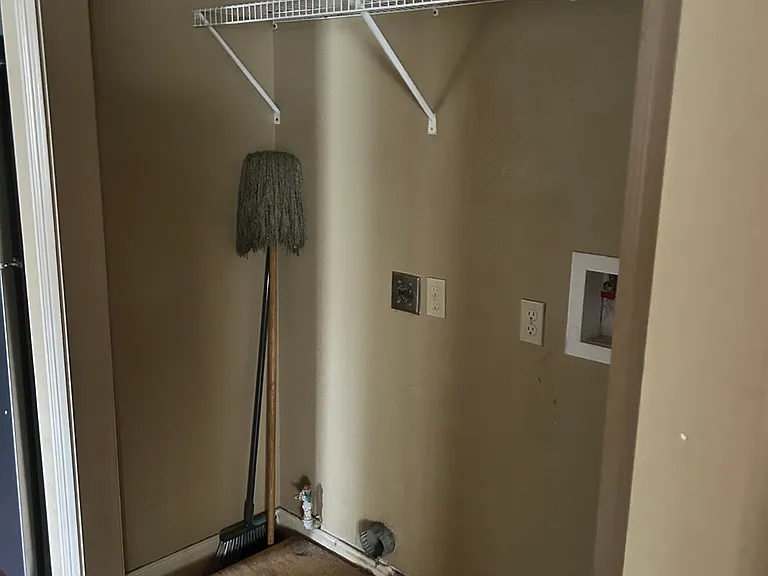 4819 Hickerson Dr — Photo 3