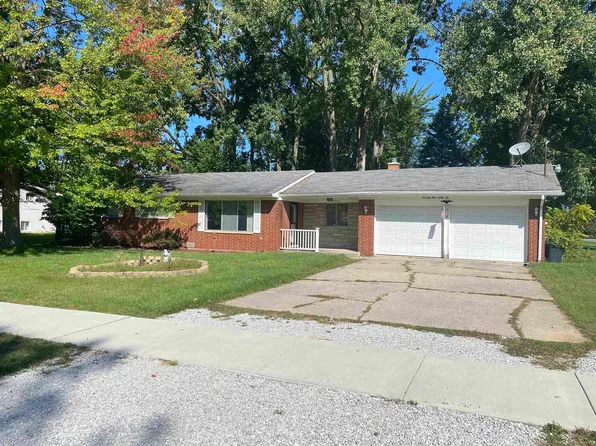 7962 Madeline St, Saginaw, MI 48609