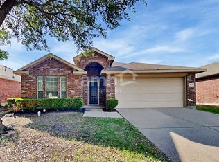 2005 Lake Trail Dr, Heartland, TX 75126