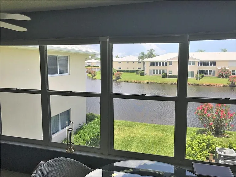 850 Lake Orchid Cir #206 — Photo 14