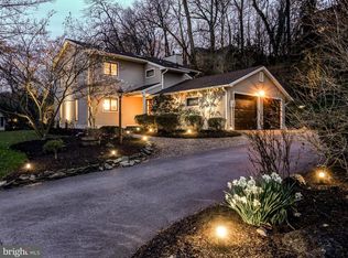 814 Sycamore Cir, Camp Hill, PA 17011