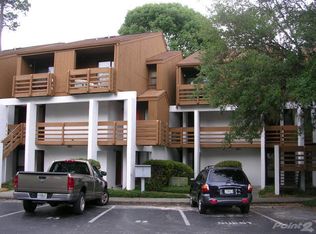 1634 SW 16th St, Gainesville, FL 32608
