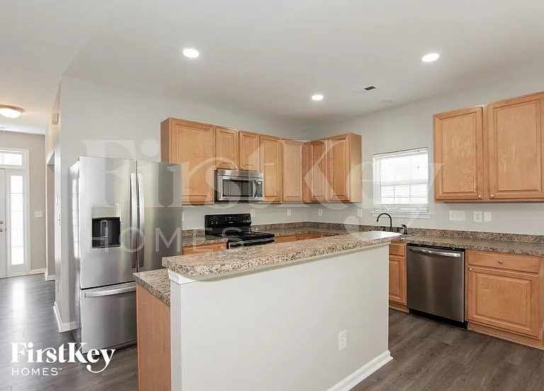 61 Ashton Bluff Cir — Photo 5