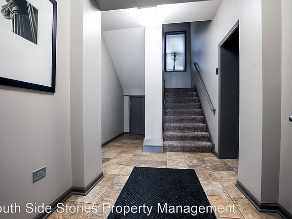 3rd image of 355 E 45th St #4719026