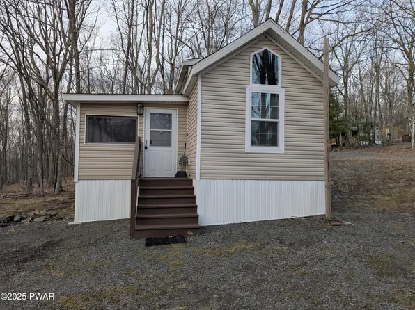 124-126 Beaver Ln, Shohola, PA 18458