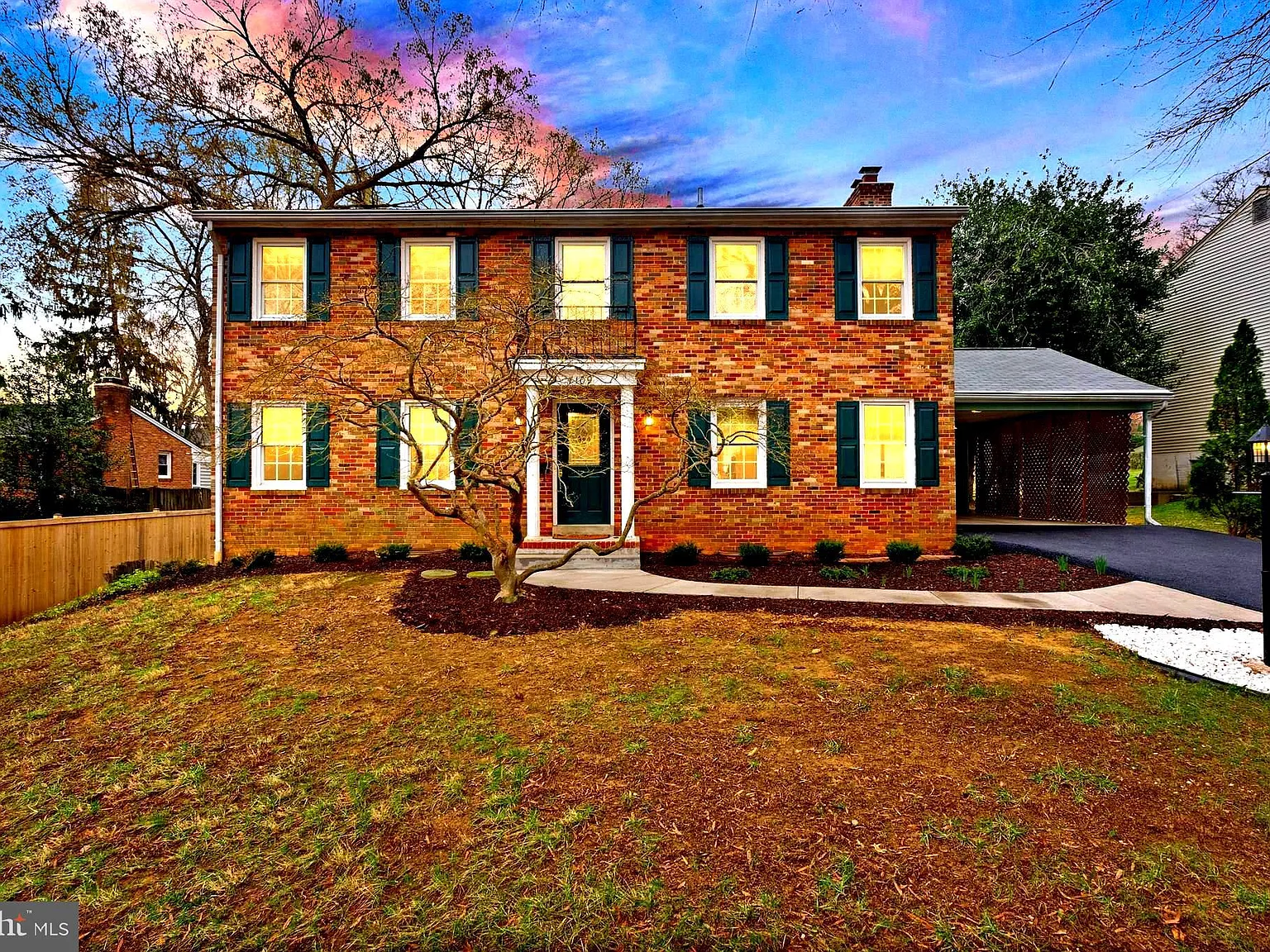 5 bed, 3.5 bath, 3360 sqft, $5,800 — Photo 2