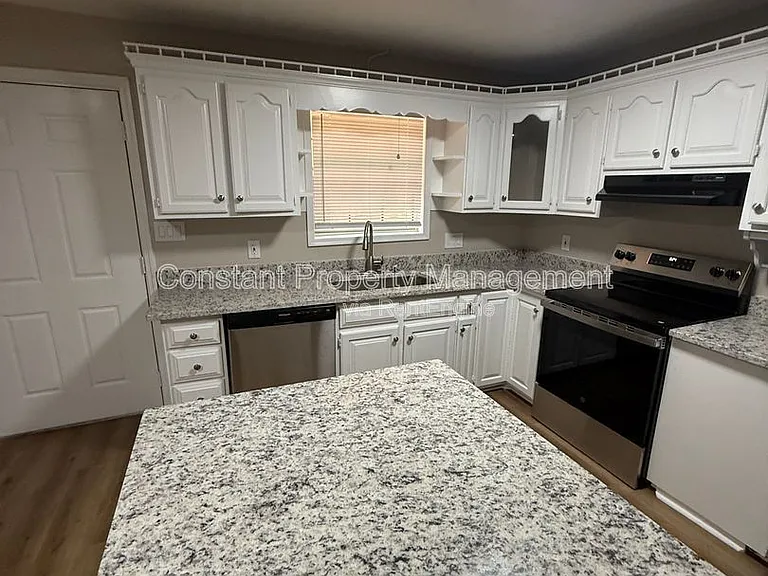 2632 Coral Way — Photo 3