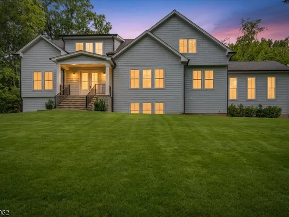 2042 W Broad St, Scotch Plains Twp., NJ 07076