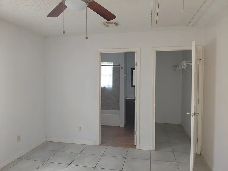 3401 Belfort Ave — Photo 7