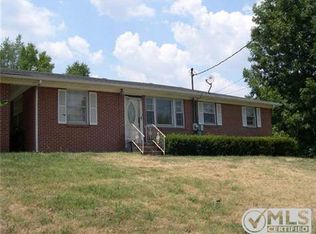 134 Cedar St, Carthage, TN 37030