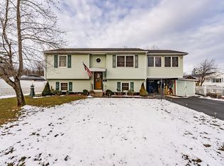 220 Senator St, Springfield, MA 01129