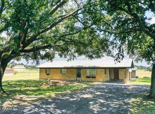 608 Seven Arpents Rd, Arnaudville, LA 70512