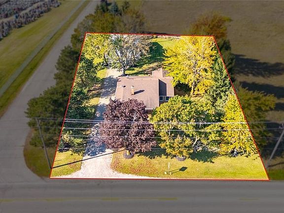 2nd image of 183 Green Ln