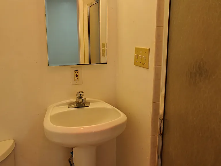 35 Avalon Dr — Photo 19