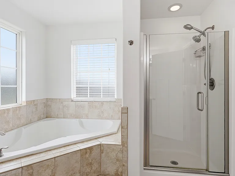 122 Rosedale Dr — Photo 23