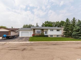 729 Saskatchewan Ave, Kerrobert, SK S0L1R0