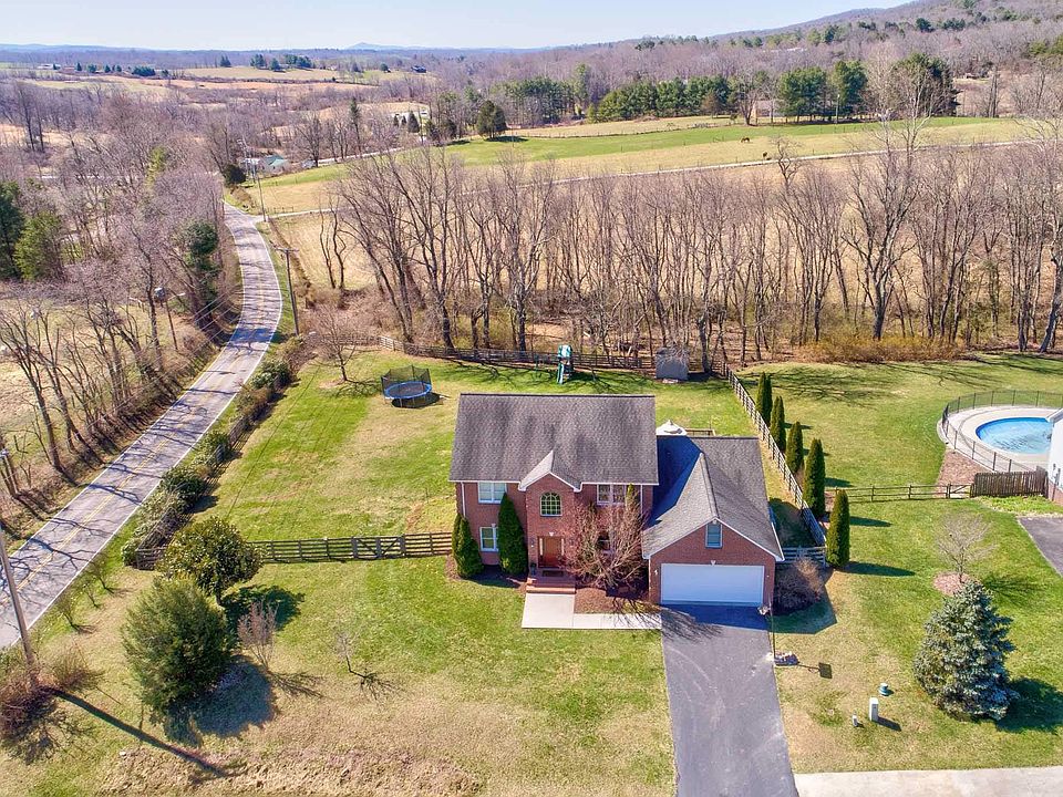 1st image of 3101 Alice Dr