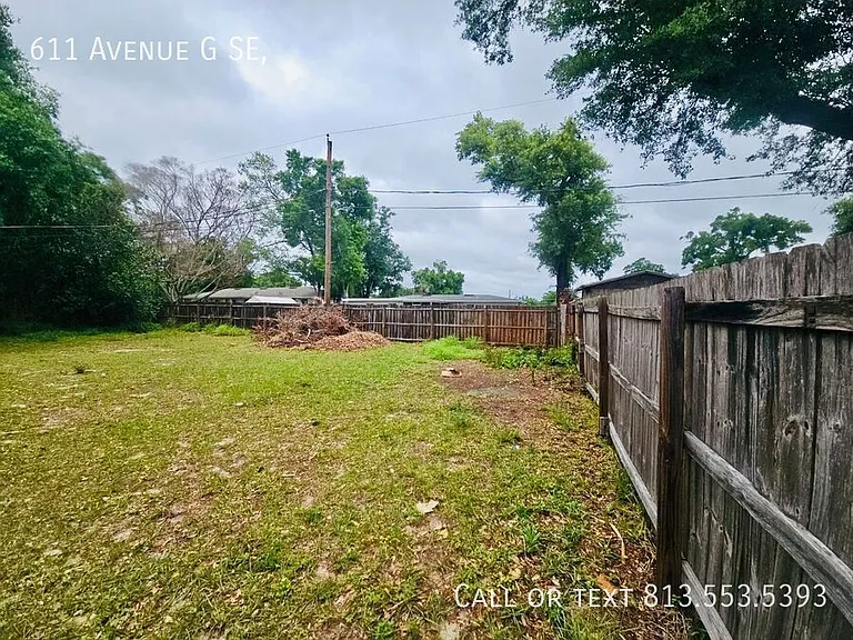 611 Avenue G SE — Photo 28