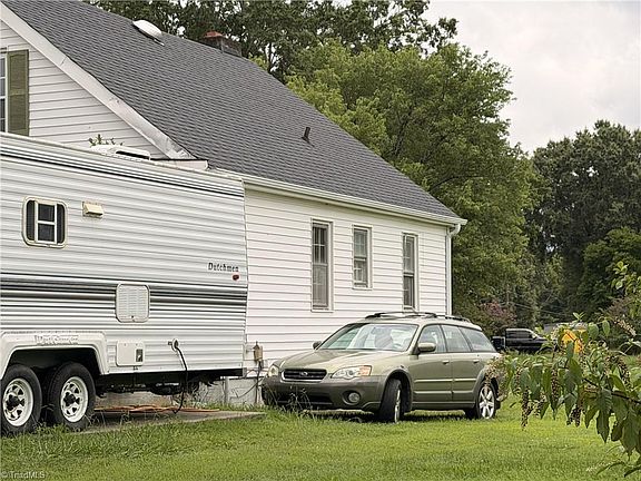 2nd image of 6826 S State Highway 8