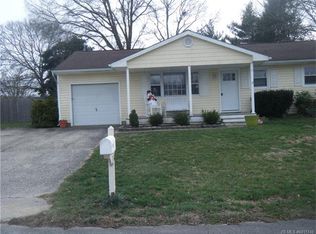 4 Saratoga Lake Dr, Little Egg Harbor, NJ 08087