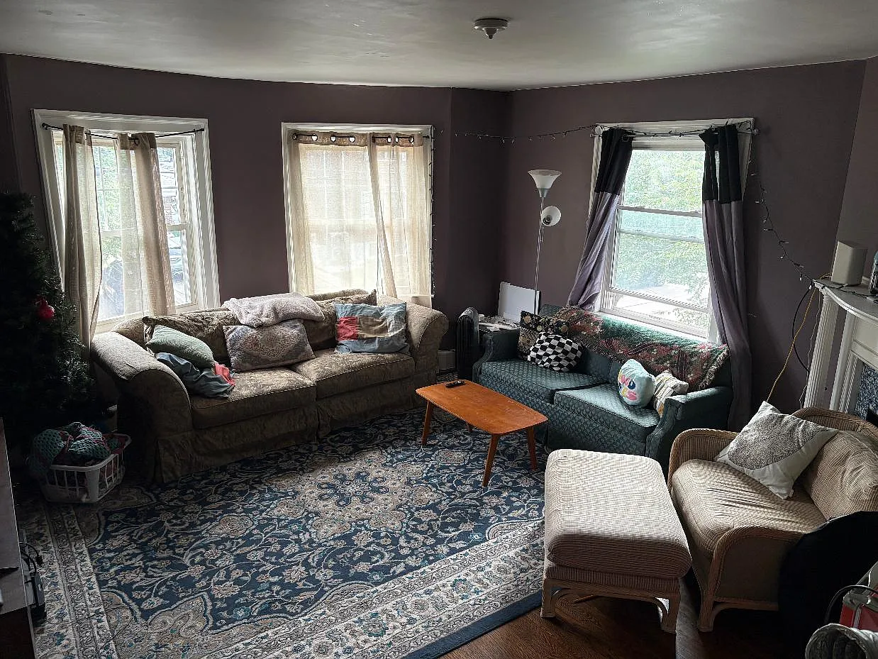 59 College Ave — Photo 3