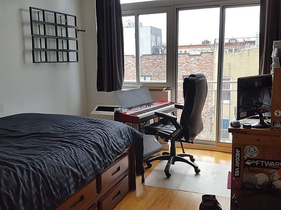 5th image of 292 Stockholm St APT 4F