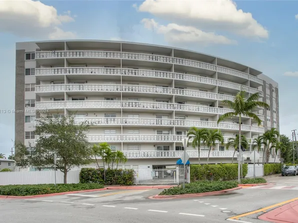 4141 Nautilus Dr APT 4B, Miami Beach, FL 33140