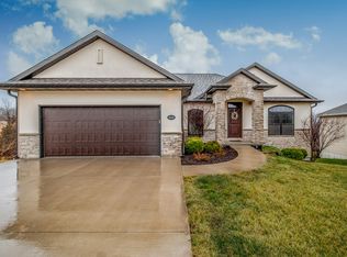 1600 Ballentine Ln, Columbia, MO 65201