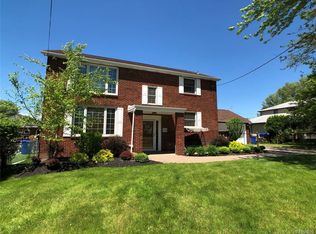 1462 Ridge Rd, Buffalo, NY 14218