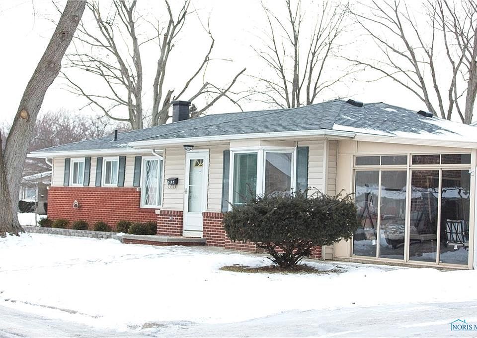 1st image of 5102 Oakridge Dr