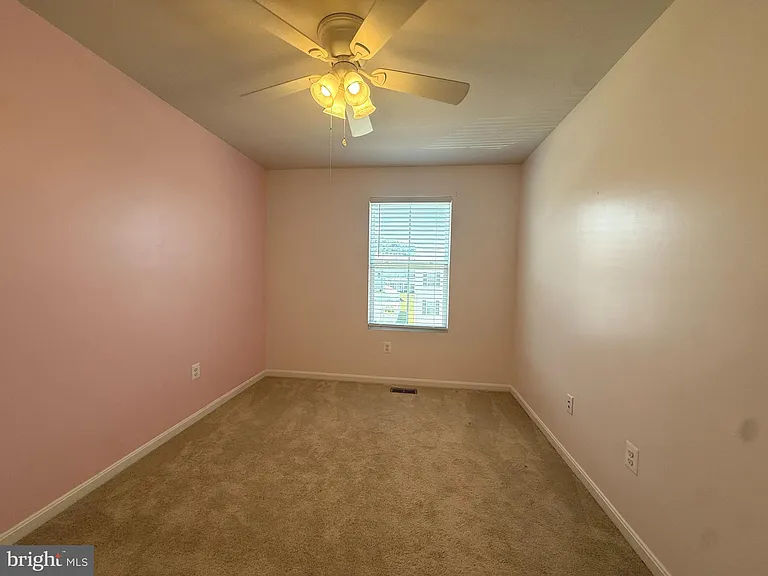 35 Thrower Rd — Photo 16